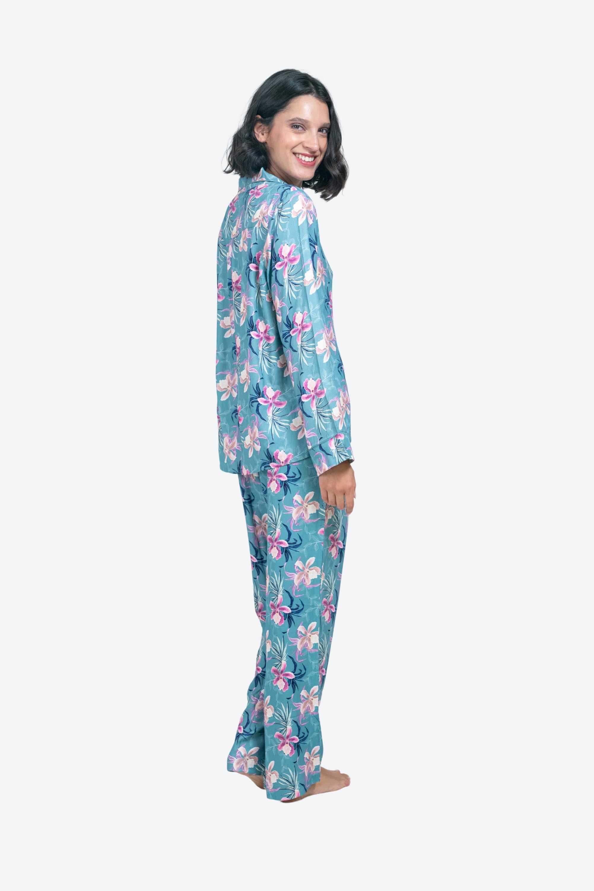 Pijama Violeta Flores azul claro W25