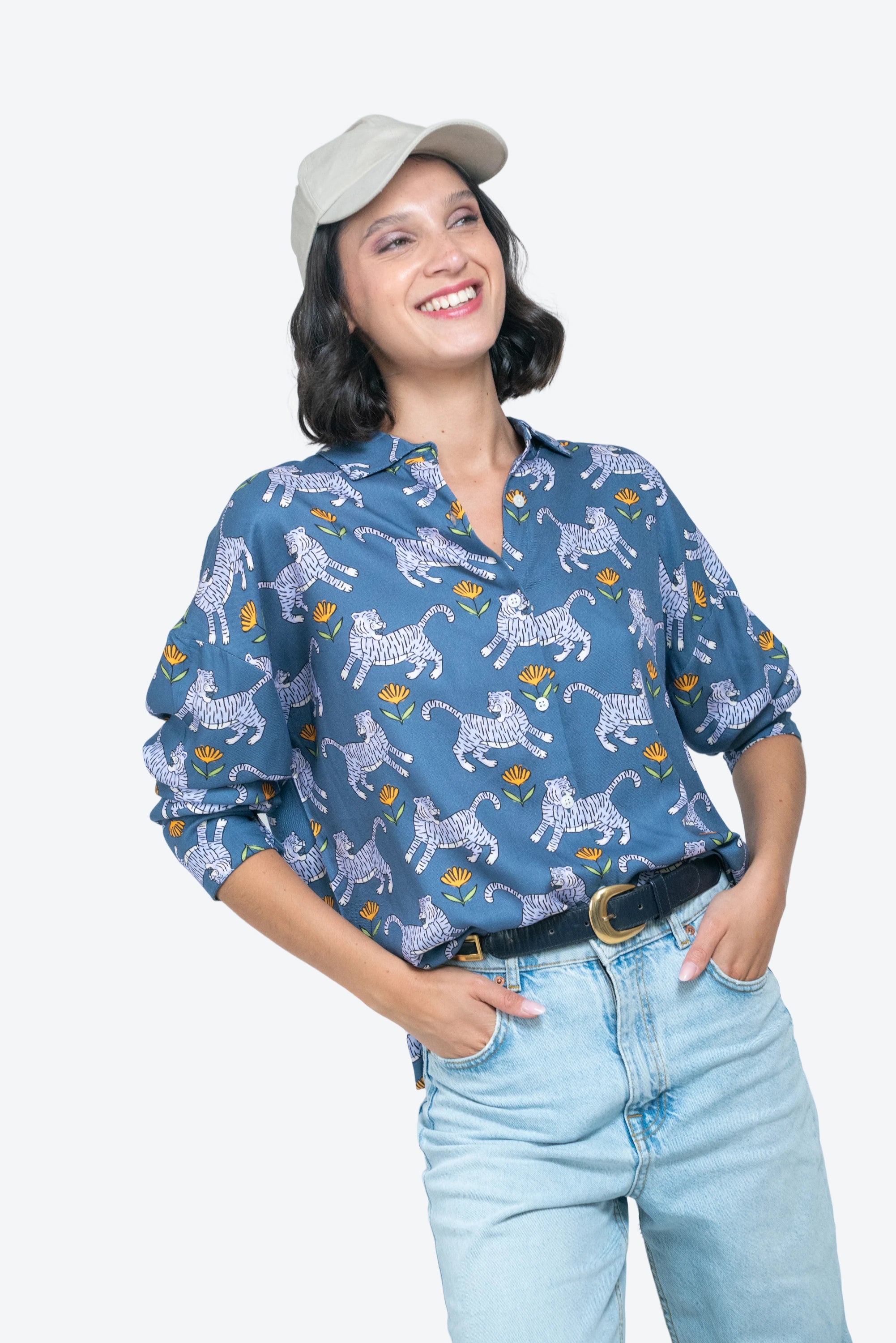Blusa Azalea Flores y tigres W25