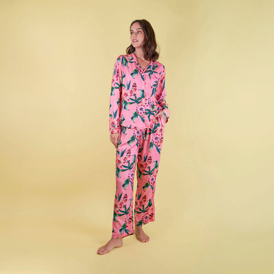 Pijama Violeta Flores Rosadas