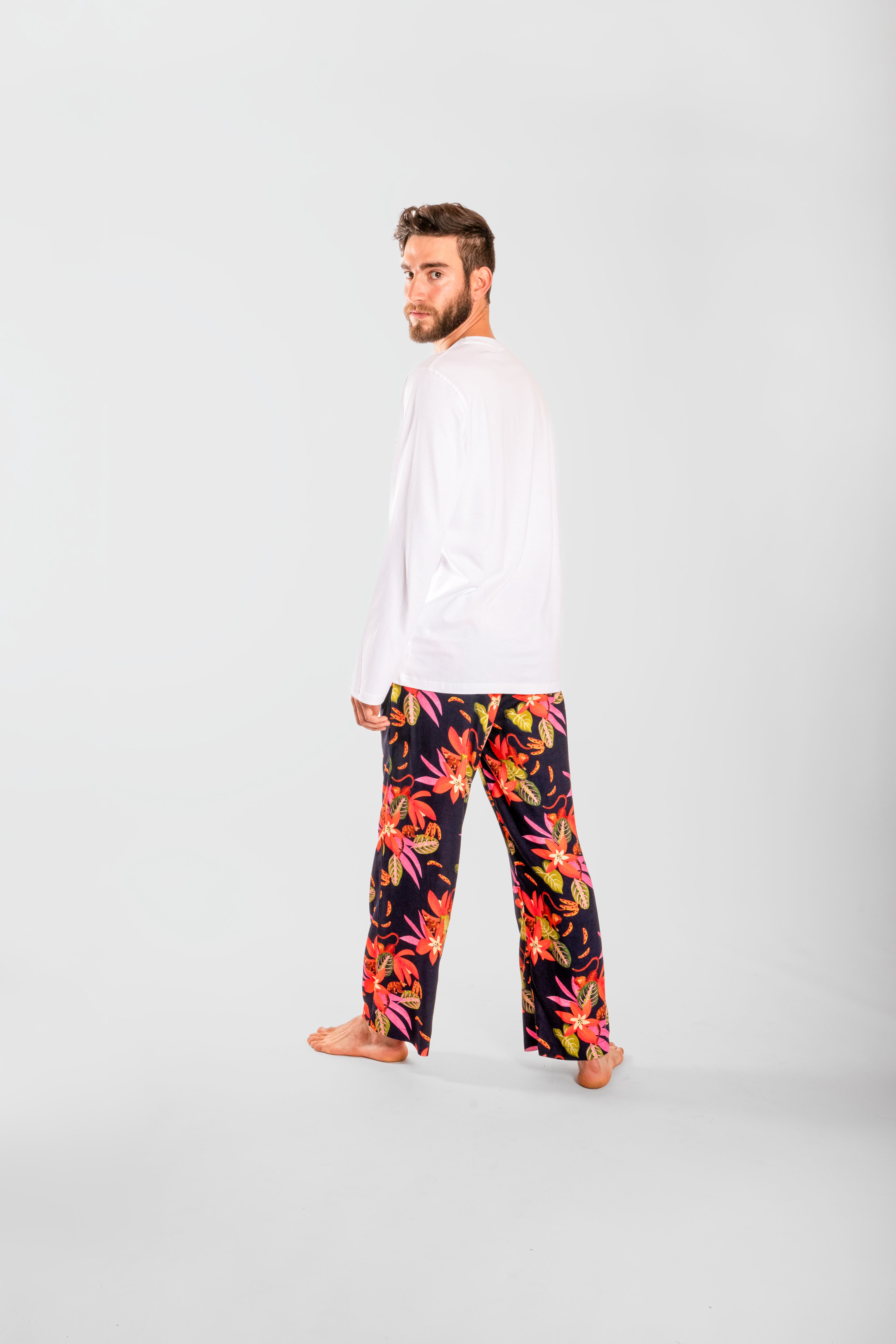 Pijama clavel monos W24